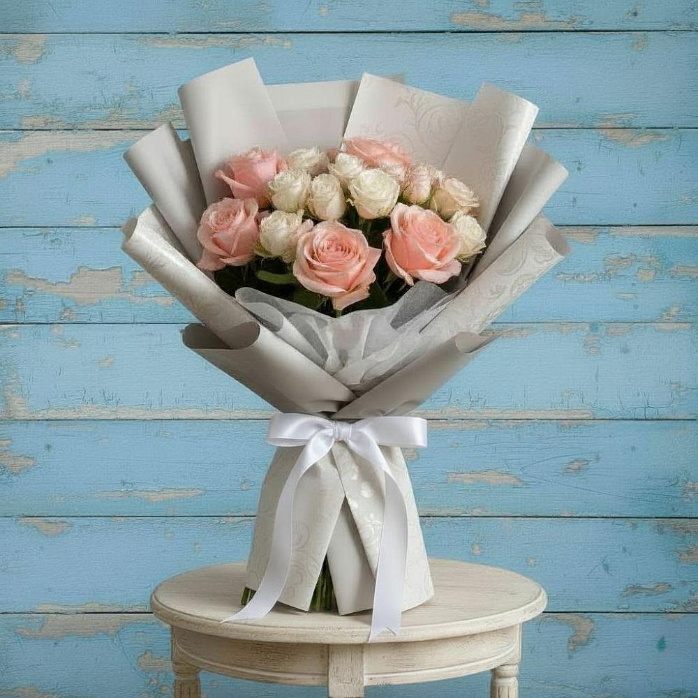 Букет цветов из: Розы в Красной Поляне Краснодарского края