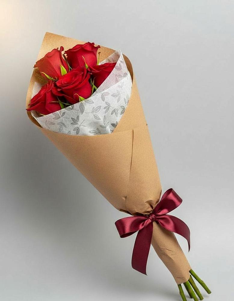 Букет цветов из: Розы в Красной Поляне Краснодарского края