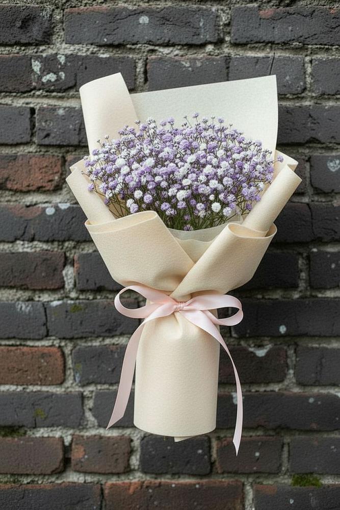 Букет цветов из: Гипсофила в Красной Поляне Краснодарского края