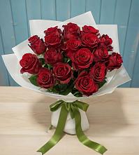 Букет Красные розы в Красной Поляне Краснодарского края