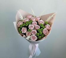 Букет цветов из:  Розы и Хризантемы в Красной Поляне Краснодарского края