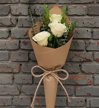 Букет цветов из:  Розы в Красной Поляне Краснодарского края