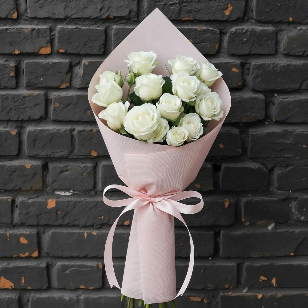 Букет цветов из: Розы в Красной Поляне Краснодарского края