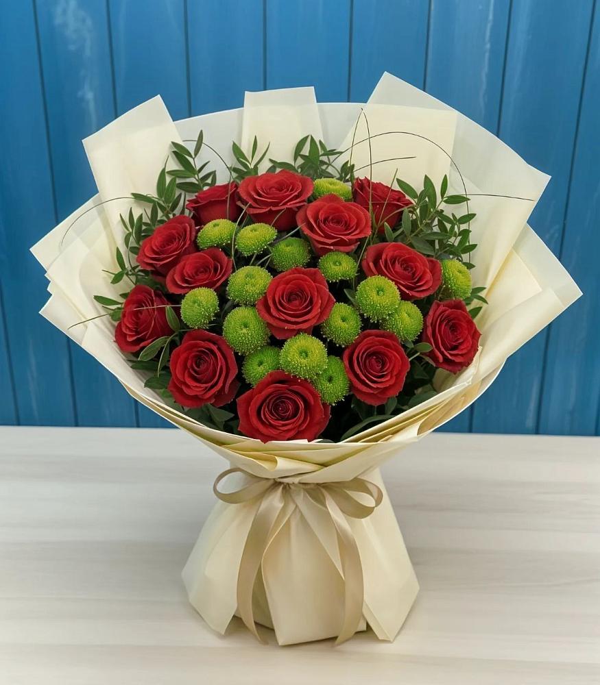 Букет цветов из: Розы и Хризантемы в Красной Поляне Краснодарского края