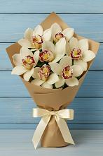 Букет цветов из:  Орхидеи и Розы в Красной Поляне Краснодарского края